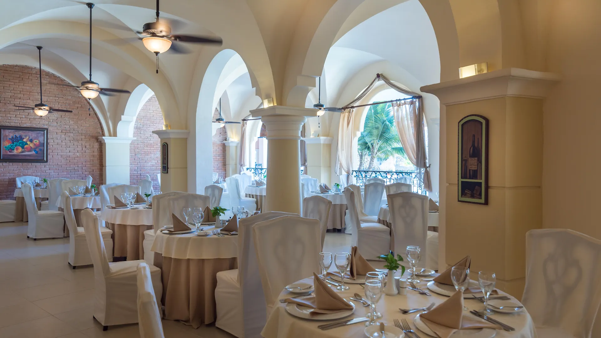 Occidental Caribe Hotel Punta Cana 4*,