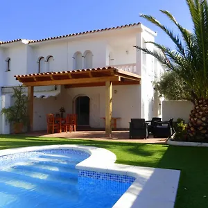 casa-salze.catalonia-hotels.com/